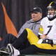 Illustration for article titled Report: Ben Roethlisberger Has A Separated Shoulder, But Hell Try To Play At Denver